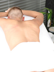 Kirk James lies relaxed as Sebastian massages his cock - Gay boys pics at Twinkest.com