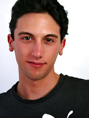 Brunette boy jerks his tool - Gay boys pics at Twinkest.com