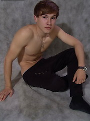 Cute teen boy Akelo and his sexy ass - Gay boys pics at Twinkest.com