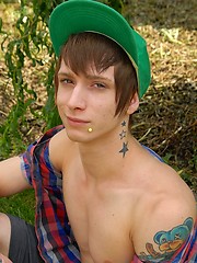Pierced emo boy has adult casting at the backyard - Gay boys pics at Twinkest.com