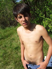 Horny twink guy stripping and shows his juicy tool - Gay boys pics at Twinkest.com