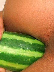 Cute Asian boy Omn Namhot get played up and and his smooth body oiled - Gay boys pics at Twinkest.com