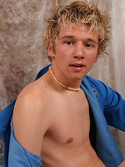 Blonde twink getting naked and showing uncut dick - Gay boys pics at Twinkest.com