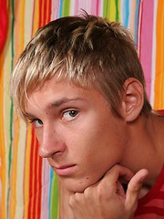 Cute blonde twink jacking off cock until cums - Gay boys pics at Twinkest.com