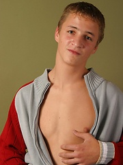 Horny twink stripping - Gay boys pics at Twinkest.com