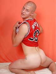 Hot bald twink naked - Gay boys pics at Twinkest.com
