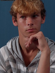 The hottest scene of jerking redhead boy