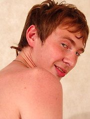 The redhaired boy is wanking a penis - Gay boys pics at Twinkest.com