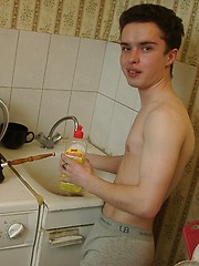 Hot twink amateur shoots on the kitchen - Gay boys pics at Twinkest.com