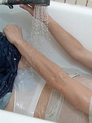 Cute teen boy Kish plays in the shower - Gay boys pics at Twinkest.com