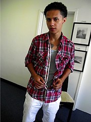 Straight latino twink Estevan jacking off - Gay boys pics at Twinkest.com