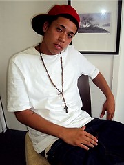 Young latino gangsta jacking off his long cock - Gay boys pics at Twinkest.com