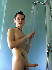 Nick Leblanc and Yuri Gurgano - Gay boys pics at Twinkest.com
