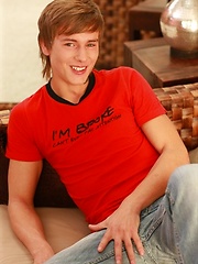 Sexy str8 twink Kevin from Europe showing his cock - Gay boys pics at Twinkest.com