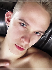 Nathan Reed Solo - Gay boys pics at Twinkest.com