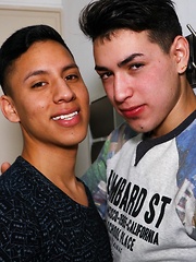 Kaleb Dayne - Etienne - Gay boys pics at Twinkest.com