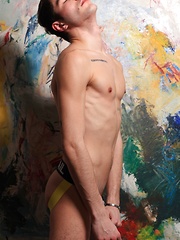 Giacomo italian twink visiting amsterdam - Gay boys pics at Twinkest.com