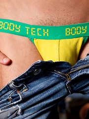 Jake Tyler starts to enjoy his own body - Gay boys pics at Twinkest.com