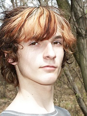 Shy boy in outdoor session - Gay boys pics at Twinkest.com