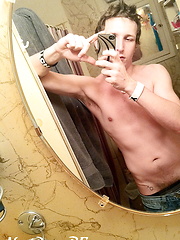 Hot gays\' pictures with exited big dicks - Gay boys pics at Twinkest.com