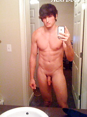 Hot gays\' pictures with exited big dicks - Gay boys pics at Twinkest.com