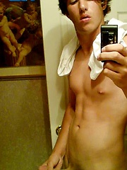 Young men jerking off and shooting cum - Gay boys pics at Twinkest.com