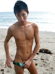Sexy boy from Tokyo Leo Oda - Gay boys pics at Twinkest.com