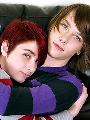 Etienne Kidd and Tony Star have something very important in common - Gay boys pics at Twinkest.com