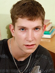 Cute teen boy stroking his uncut cock - Gay boys pics at Twinkest.com