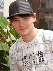 Cute gay boy stroking his sweet uncut dick - Gay boys pics at Twinkest.com
