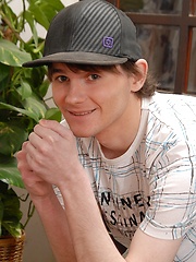 Cute gay boy stroking his sweet uncut dick - Gay boys pics at Twinkest.com