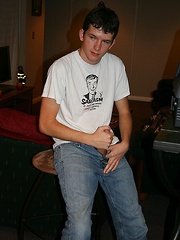 Luke Anthony and Trystian Sweet are fucking iwth their buddy Devin Moss - Gay boys pics at Twinkest.com