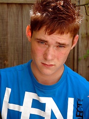 Next door boy Lucas is looking for love - Gay boys pics at Twinkest.com