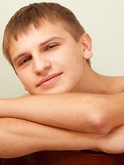 Cute young stud Eduardas - Gay boys pics at Twinkest.com
