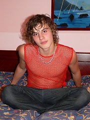 Next door boy Tibor keeps smiling - Gay boys pics at Twinkest.com