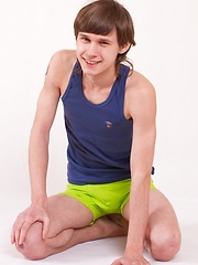 Straight peachy boy is making his first-time exclusive debut on camera - Gay boys pics at Twinkest.com