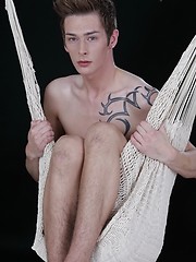 Hot Twink Sex In The Hammock, Flip-Flop Twink Fuck In The Bed! - Gay boys pics at Twinkest.com
