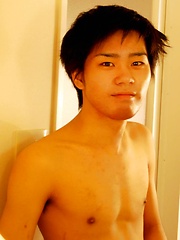 20 year old Japanese twink in the shower with his already hard dick - Gay boys pics at Twinkest.com