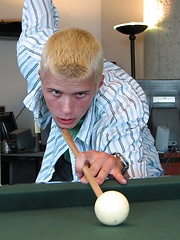 HMBoy William pots black - Gay boys pics at Twinkest.com