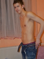 Street boy Matus comes in from the cold - Gay boys pics at Twinkest.com