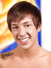 Sexy schoolboy Luke Allen