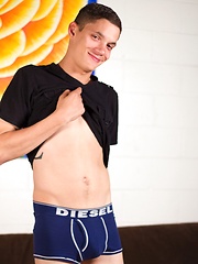 This great solo LIVE Show gives you inside access to Michael Lee - Gay boys pics at Twinkest.com