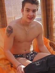 HMBoy Frank is our newest recruit! - Gay boys pics at Twinkest.com