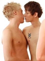 Blond Twink Gives His Dancing Fuck-Buddy A Bangin' Good Workout! - Gay boys pics at Twinkest.com