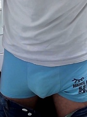 Jerking off in public wc - Gay boys pics at Twinkest.com