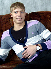 Ripped blond teen hunk Geffrey is the ultimate twink fantasy - Gay boys pics at Twinkest.com