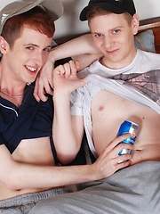 Cock-Crazed Super-Bottom, Cody Reed, Gets The Raw Hard Chav Dick Of His Dreams! - Gay boys pics at Twinkest.com