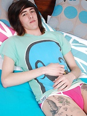 Cute Blond Gets Worked On By His Mate Sex-Toys & Oversized Raw Dick! - Gay boys pics at Twinkest.com