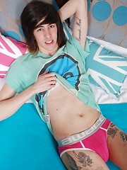 Cute Blond Gets Worked On By His Mate Sex-Toys & Oversized Raw Dick! - Gay boys pics at Twinkest.com