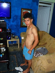 Dante is a hot 18 year old latino boy - Gay boys pics at Twinkest.com